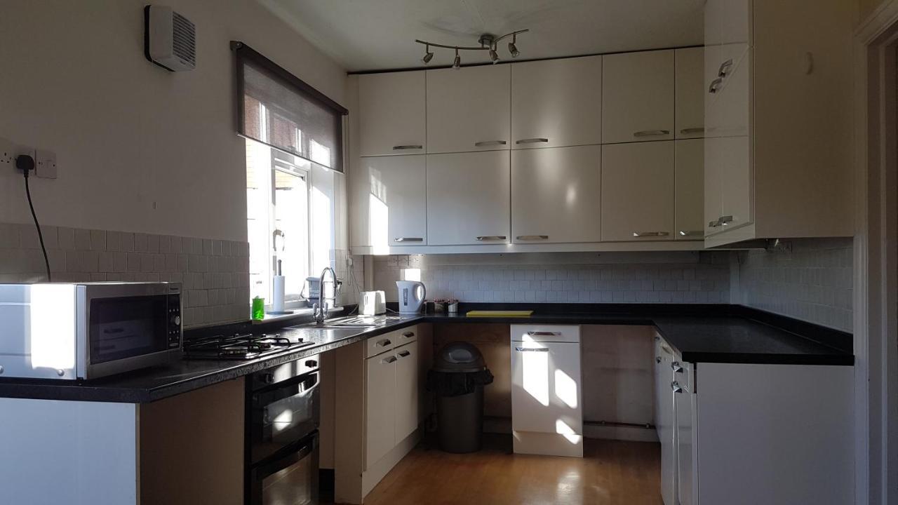 Private Rooms Just 19 Minutes From Central London Northfleet Exteriér fotografie